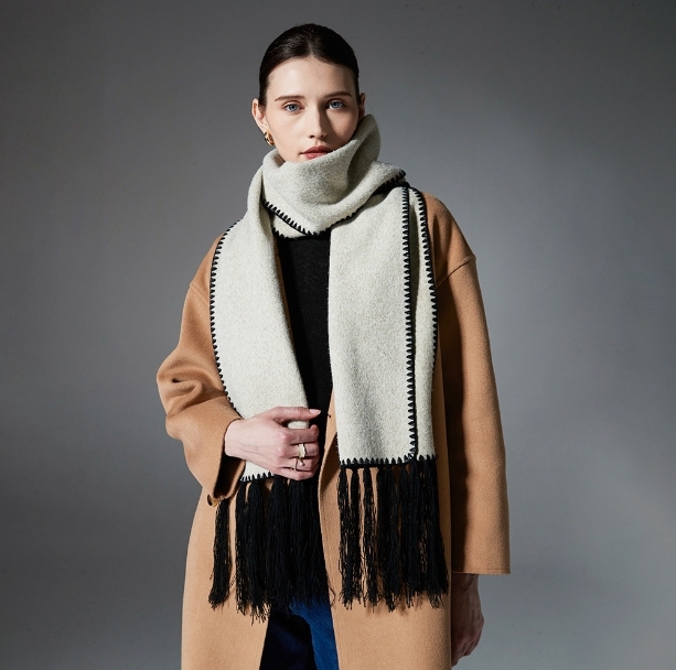 Winter Double-faced Contrast stitching & Tassel Scarf Chic Neckwear
