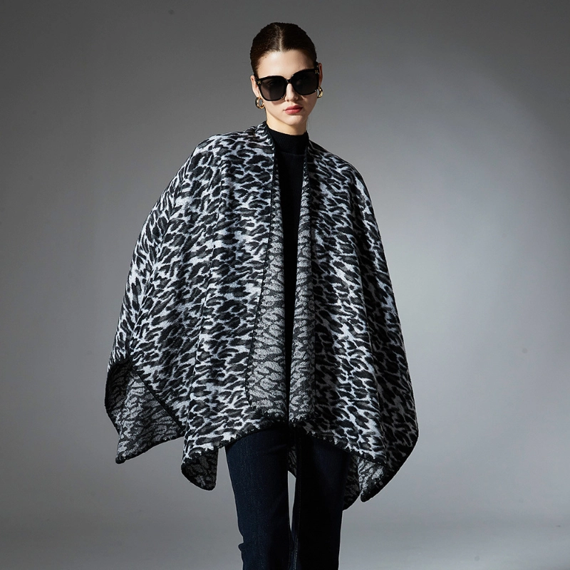 Custom Vintage Leopard Print Shawl For Lady