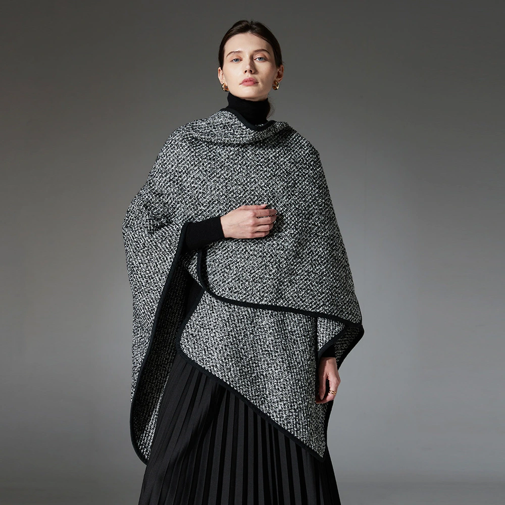 Custom Black And White Wool Knitted Shawl