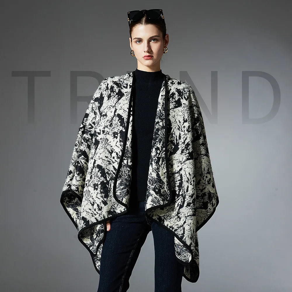 Custom Ladies Ink Painting Jacquard Black Shawl