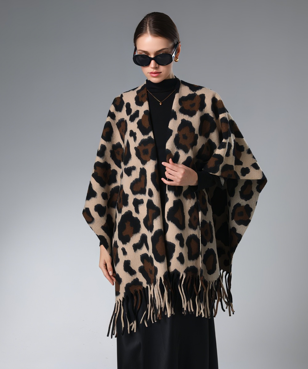 Customized Warm Brown Leopard Print Shawl With Fringe