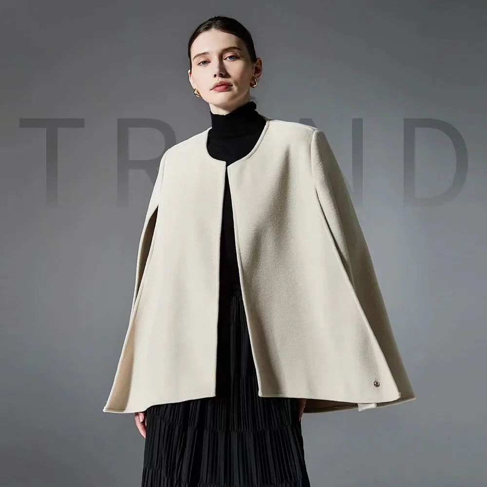 ODM High-Grade Sleeveless Plain Black White Shawl