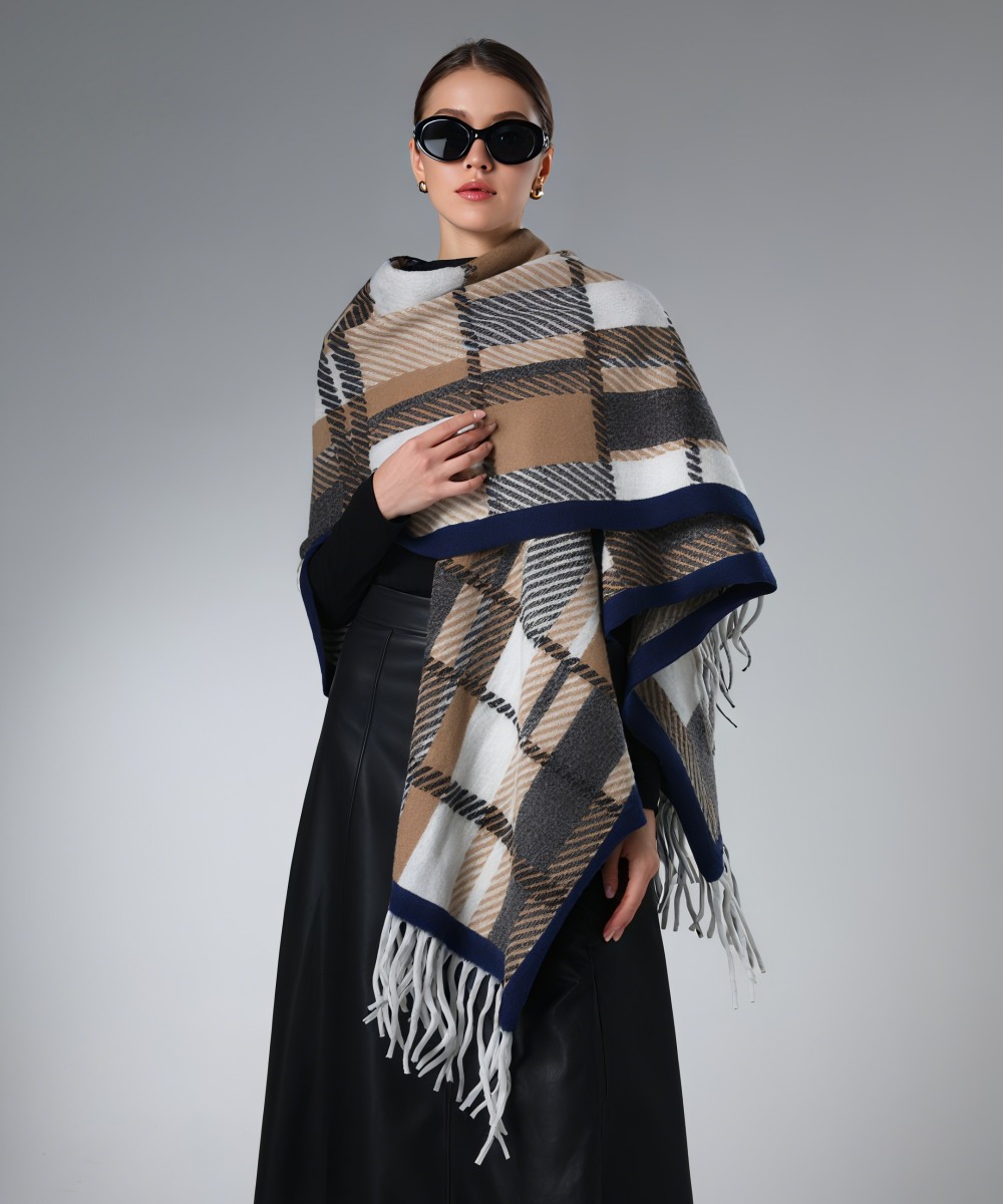 Wholesale Brown And White Plaid Shawl With Fringe