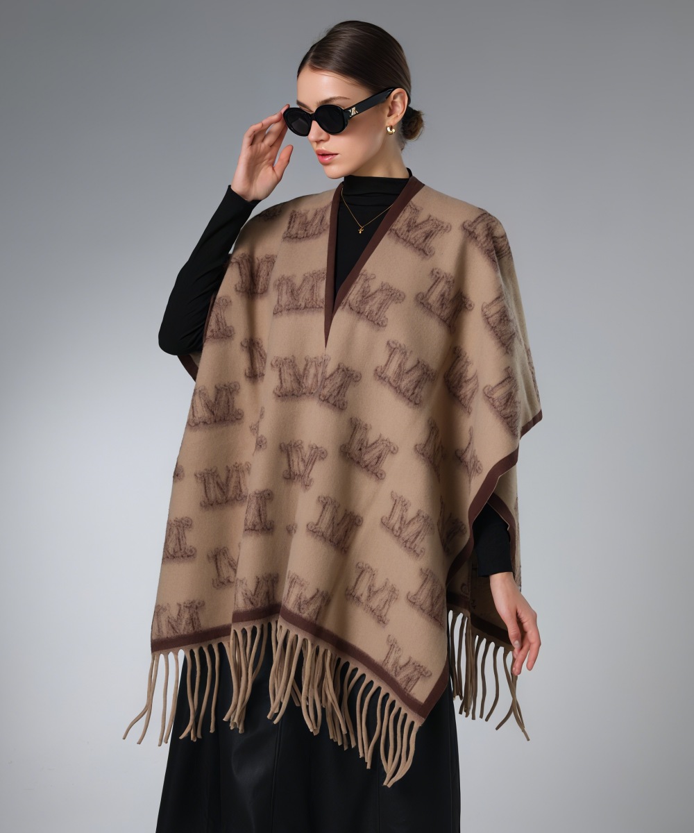 Wholesale Fashion Camel Letter “M” Shawl