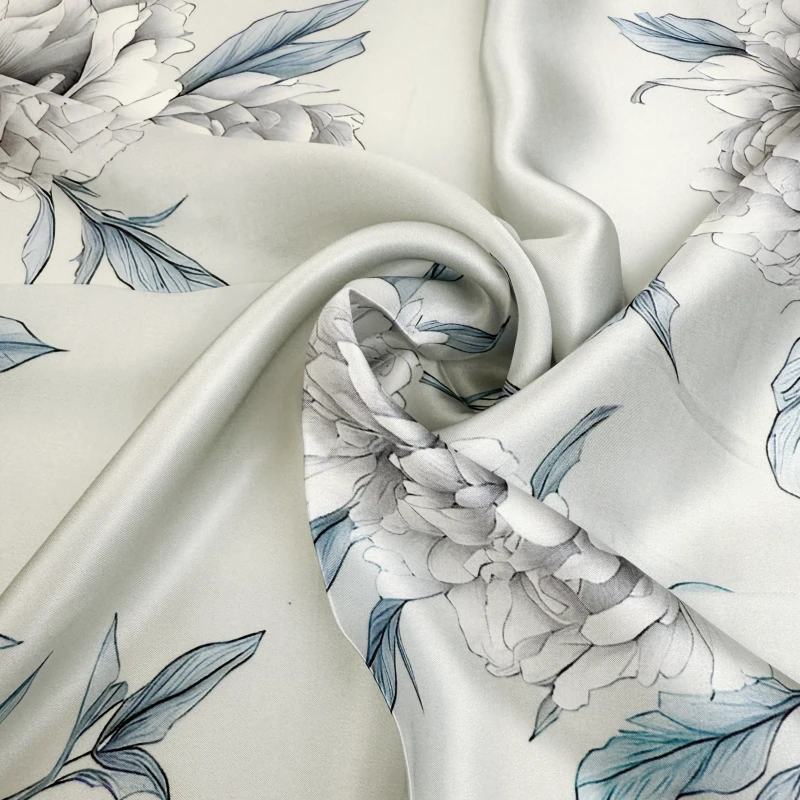 5 Silk Scarf Styling Hacks to Boost Retail Sales